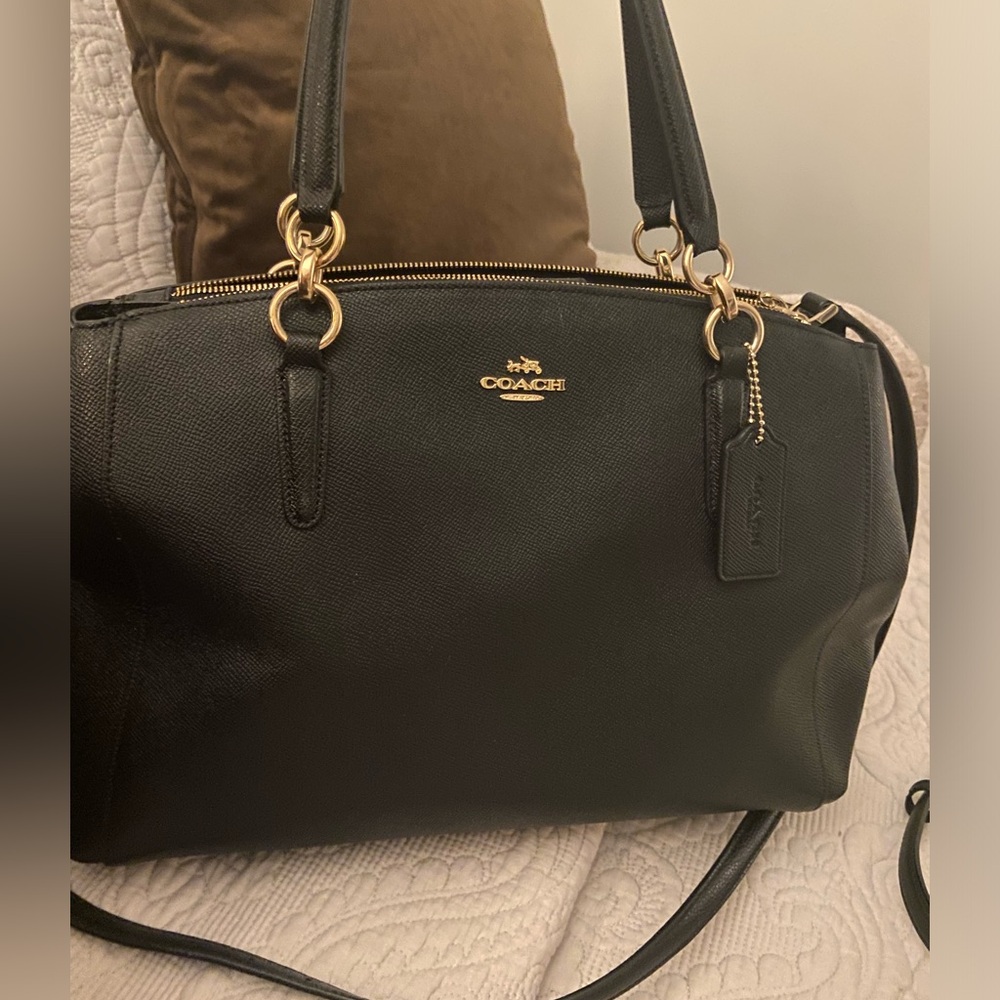 Coach shoulder or crossbody purse - black - excellent condition!
